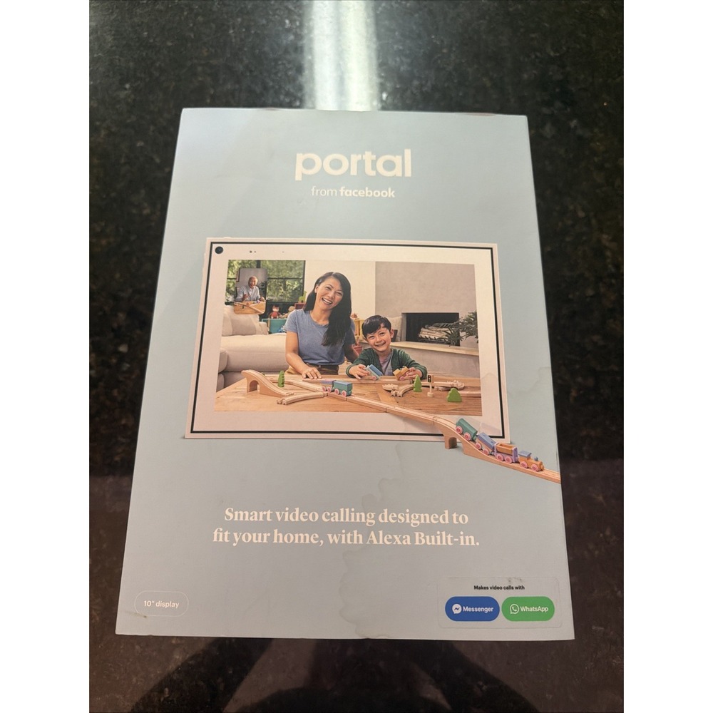 Facebook Portal Smart Video Calling Display, Alexa Compatible, Wi-Fi White 10"